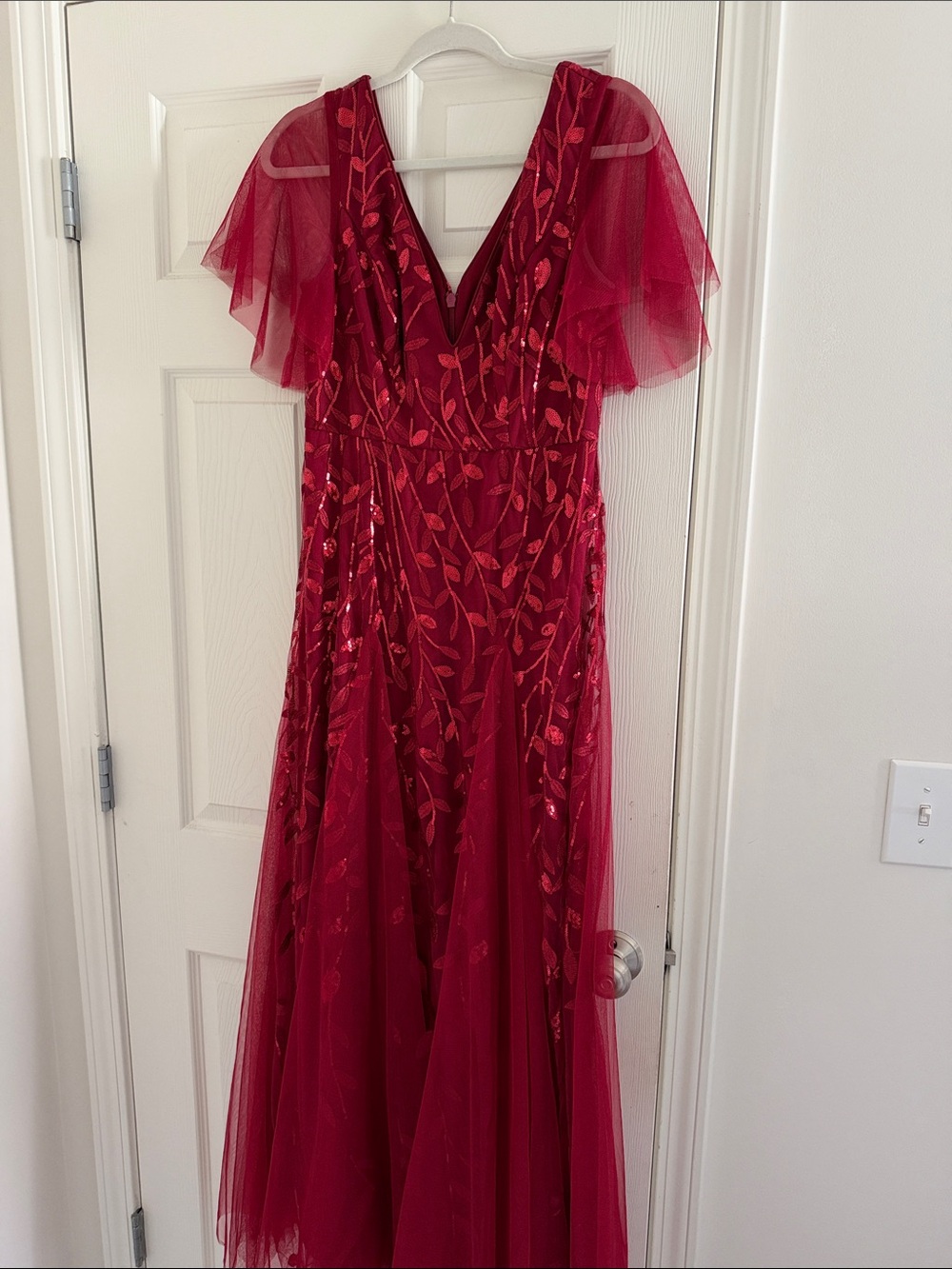 Size 6 Beautiful red dress